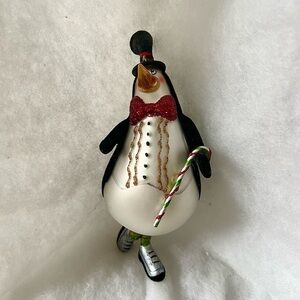 PENGUIN ORNAMENT